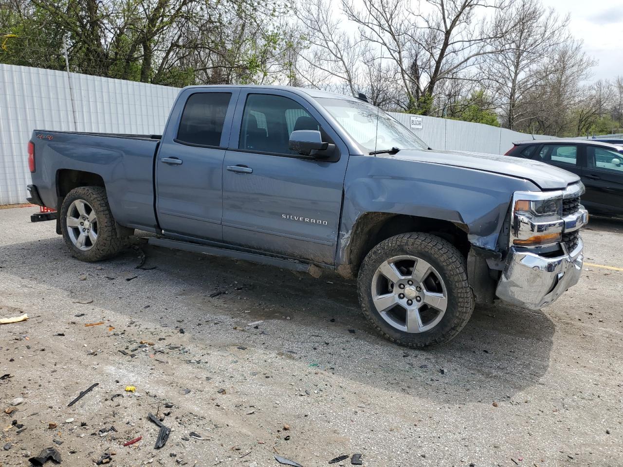 2016 CHEVROLET SILVERADO - Фото 4