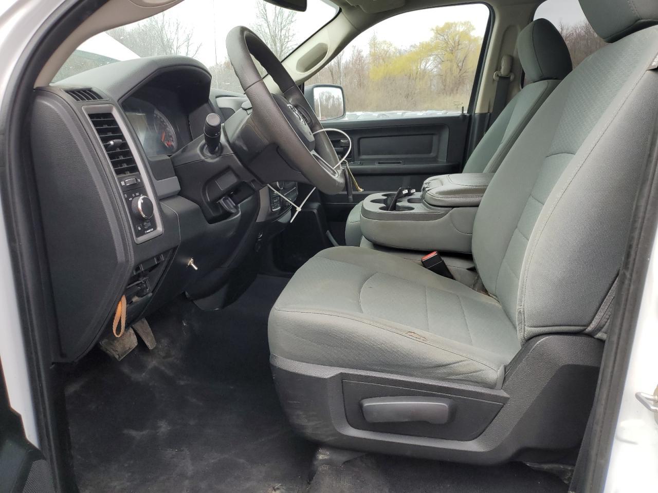 2018 RAM 1500 ST - Image 7
