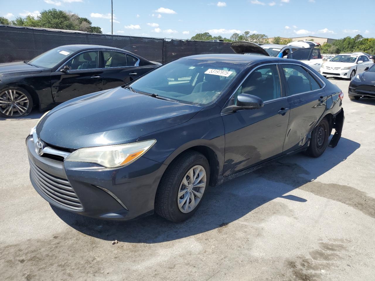 2016 TOYOTA CAMRY LE