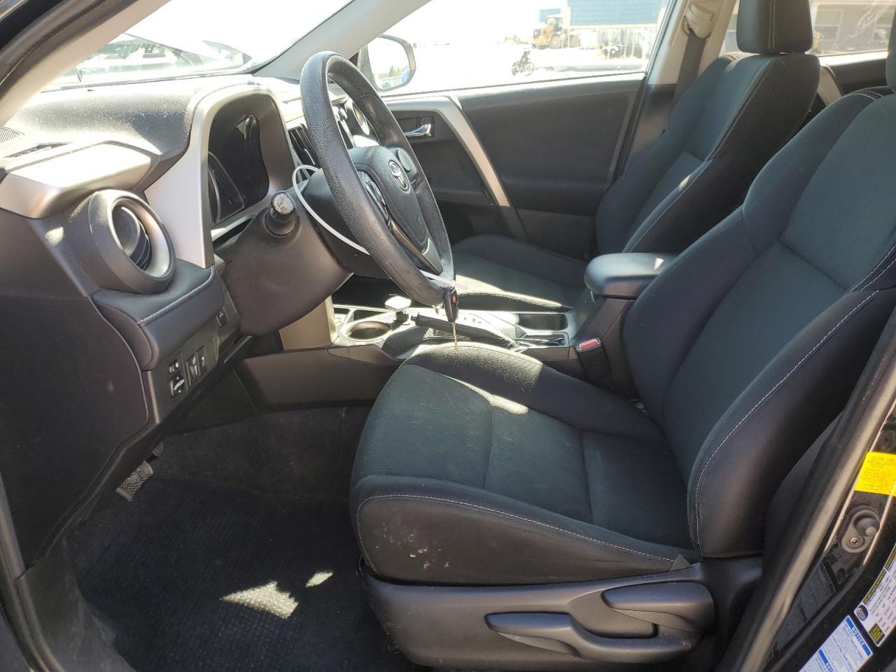 2015 TOYOTA RAV4 XLE - Image 7