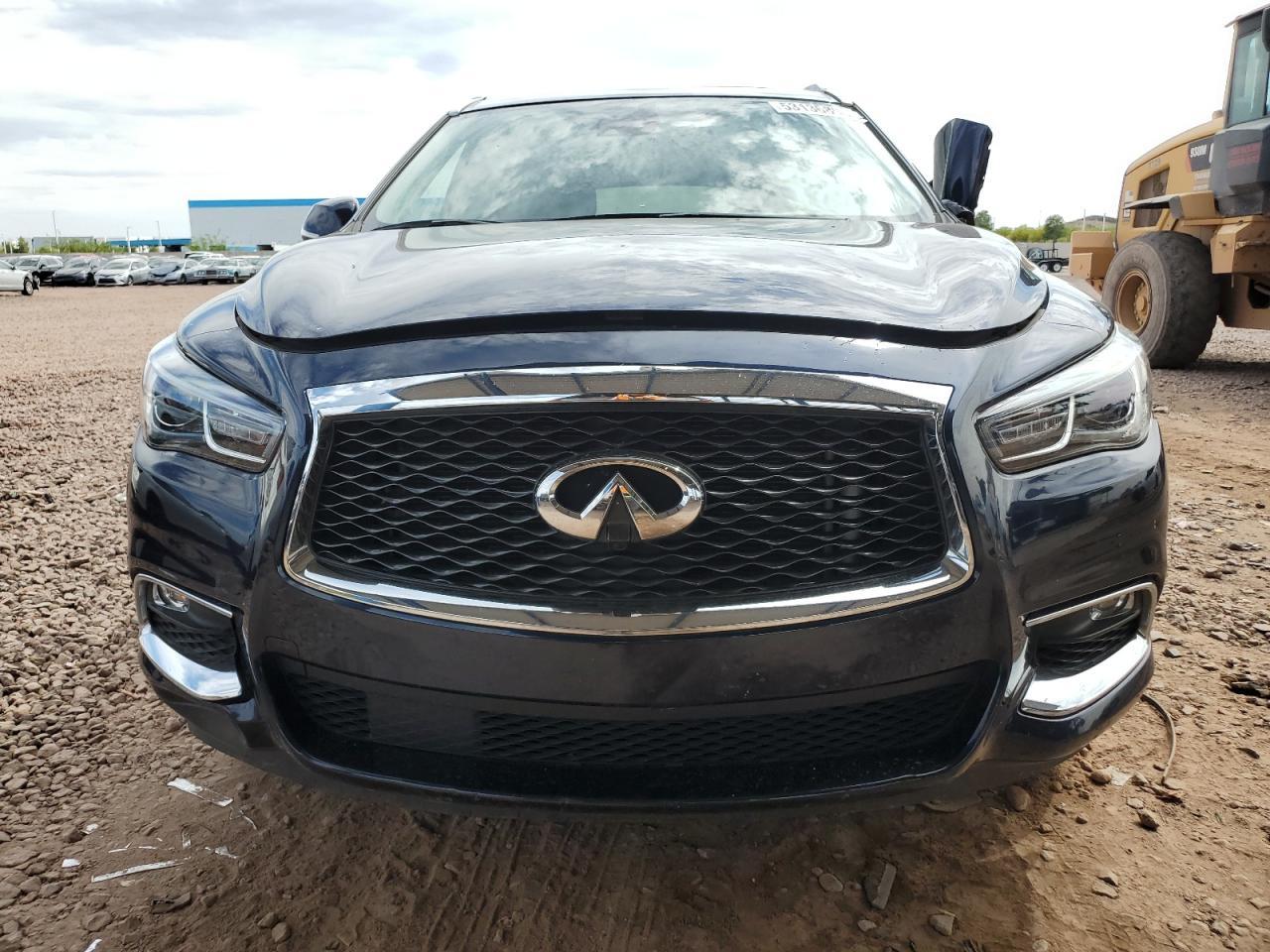 2019 INFINITI QX60 LUXE - Image 5