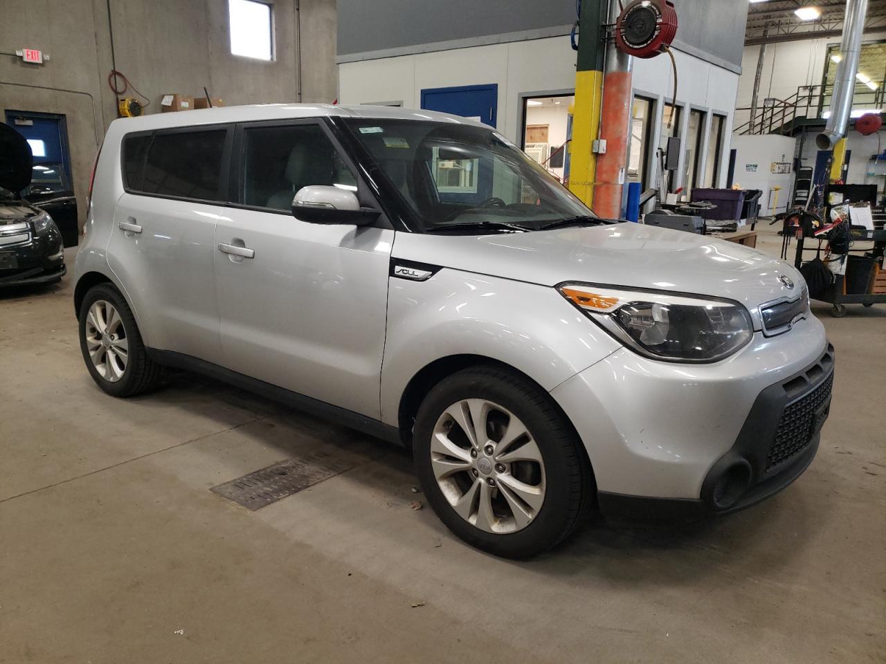 2014 KIA SOUL + - Image 4