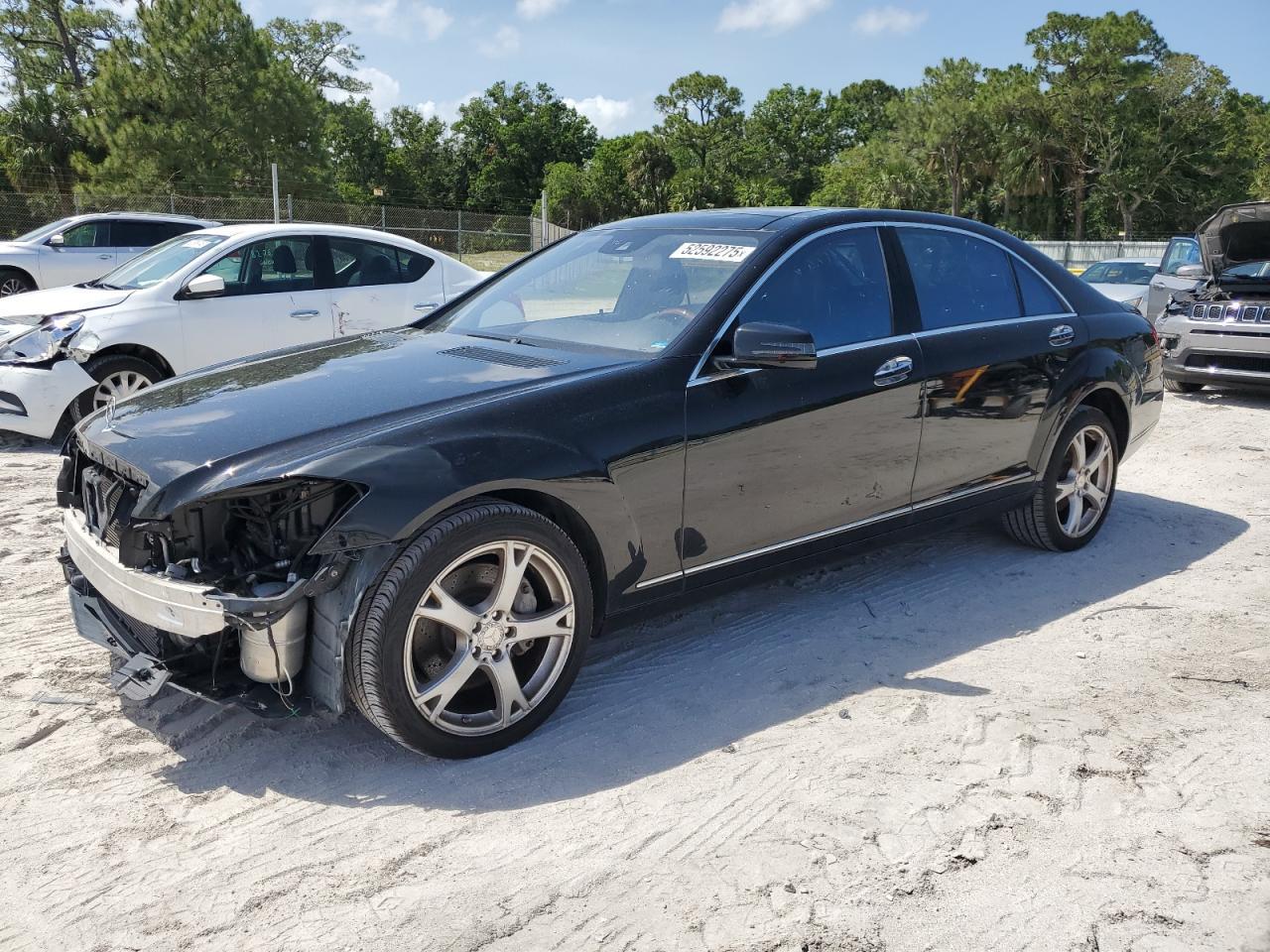 2013 MERCEDES-BENZ S 550 4MAT