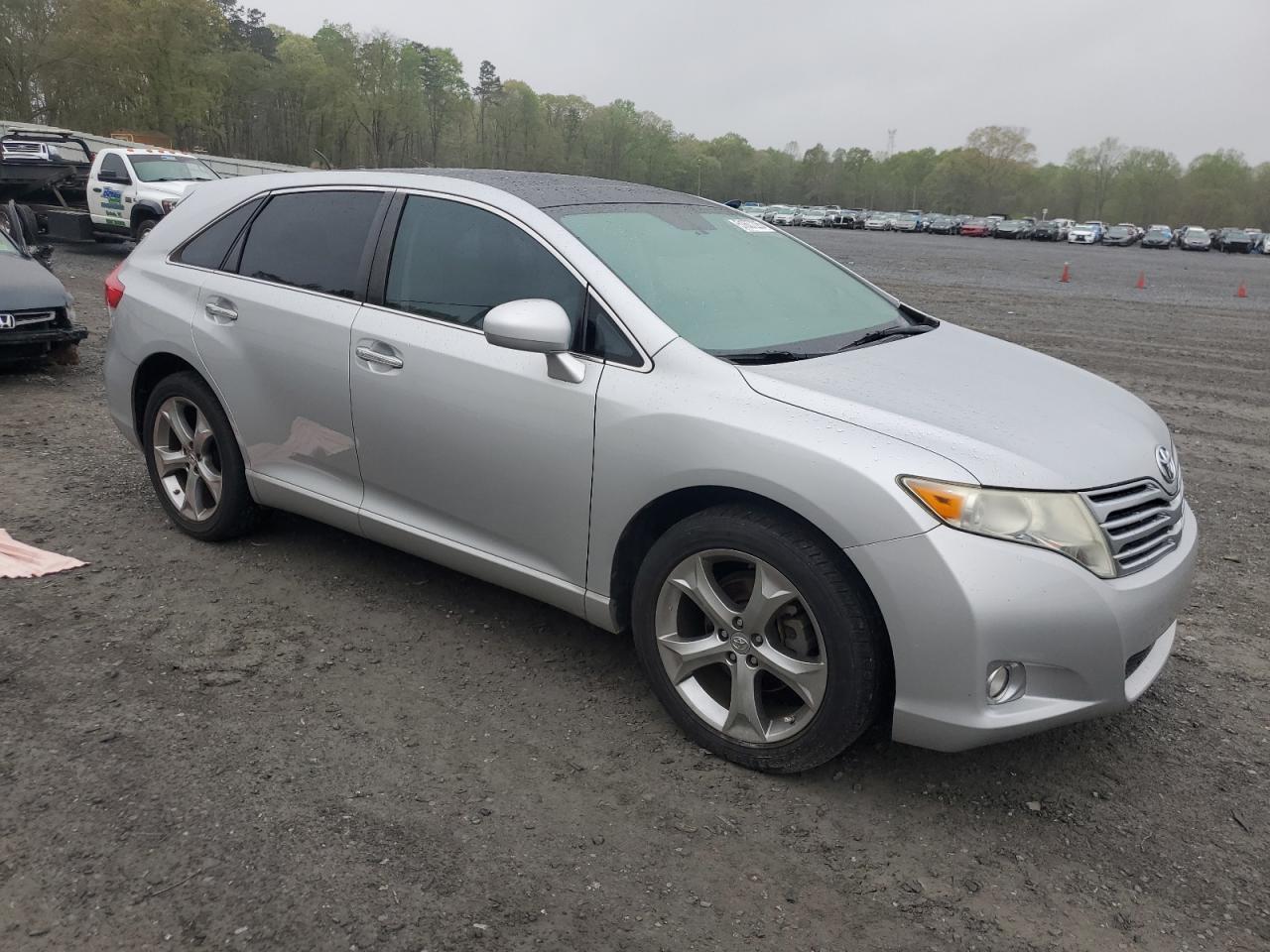 2011 TOYOTA VENZA - Фото 4