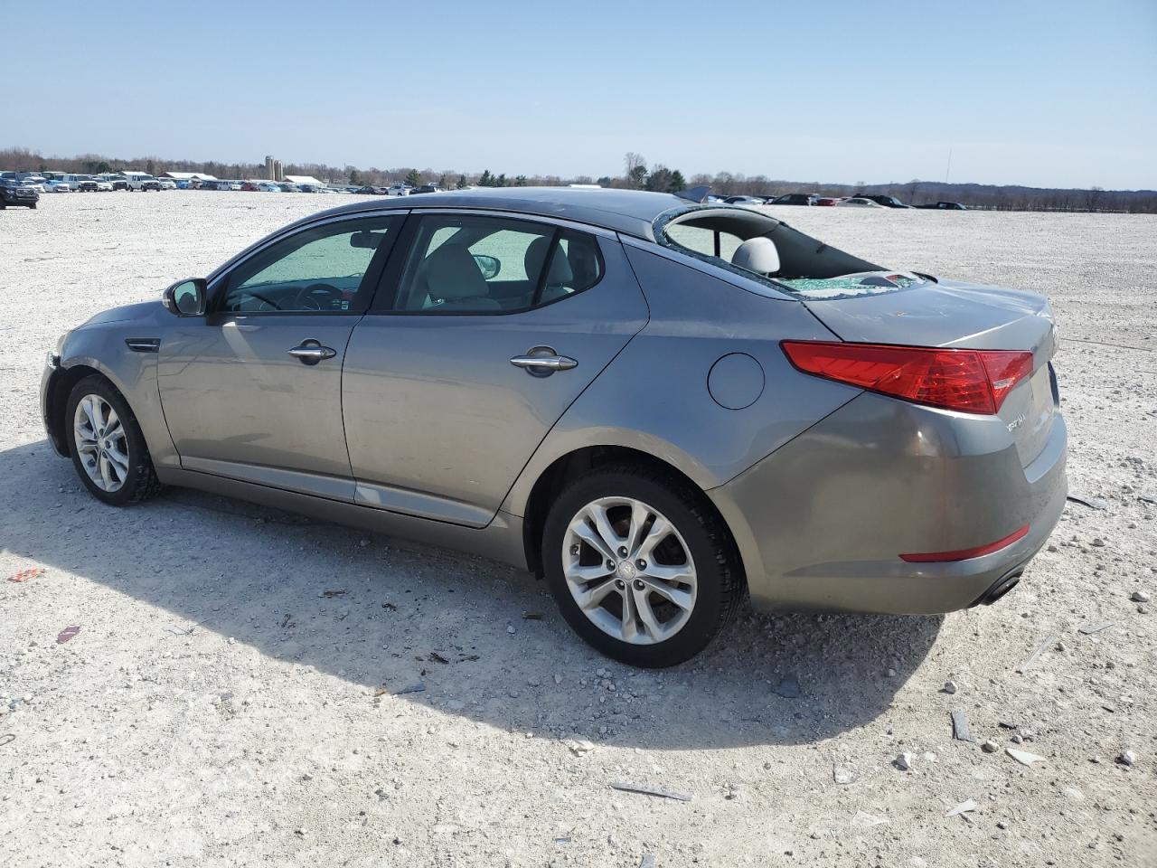 2013 KIA OPTIMA LX - Фото 2