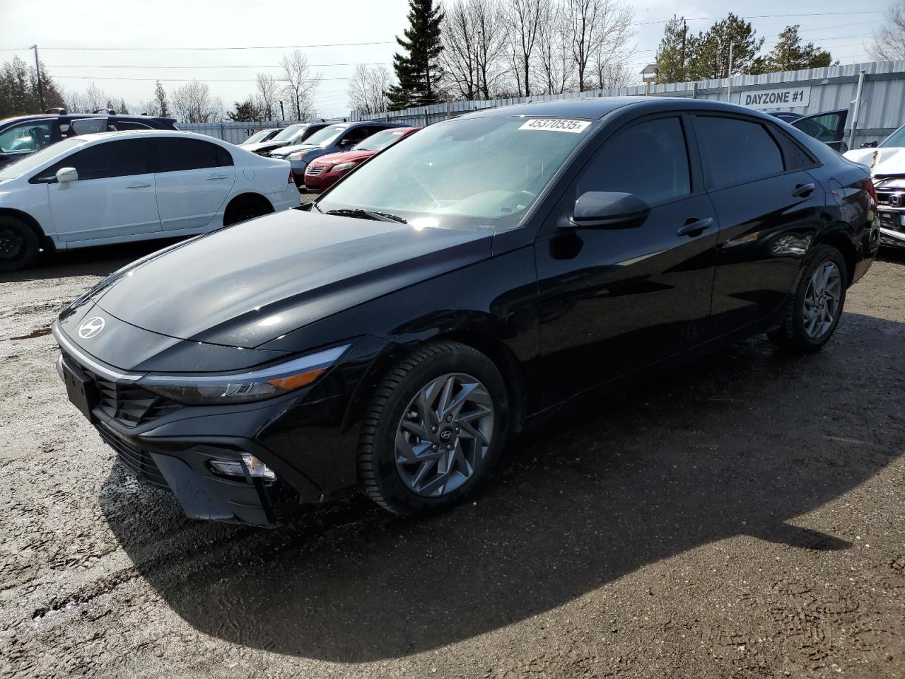 2024 HYUNDAI ELANTRA SE