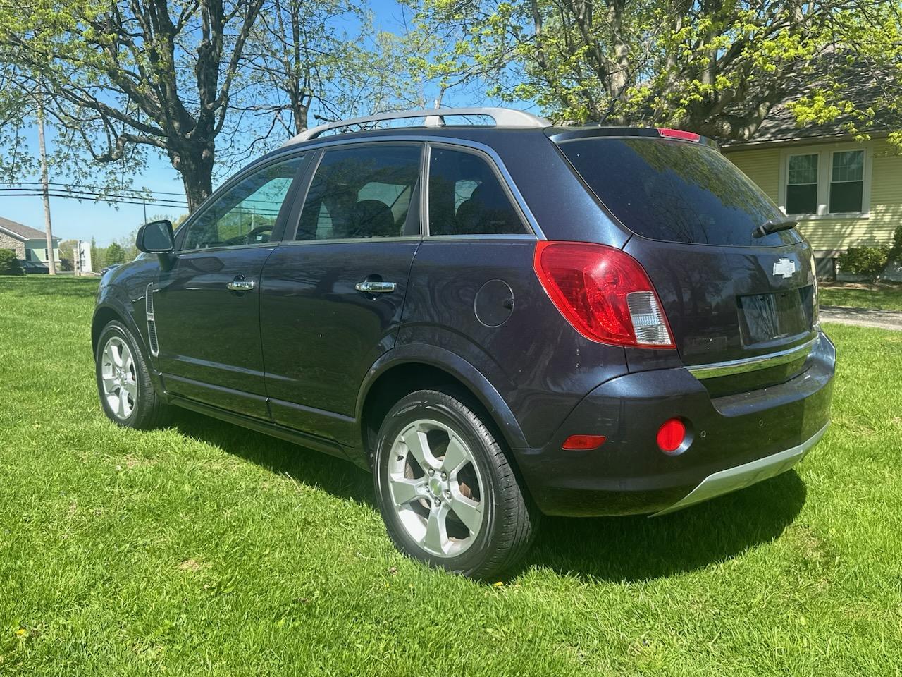 2014 CHEVROLET CAPTIVA LT - Image 3