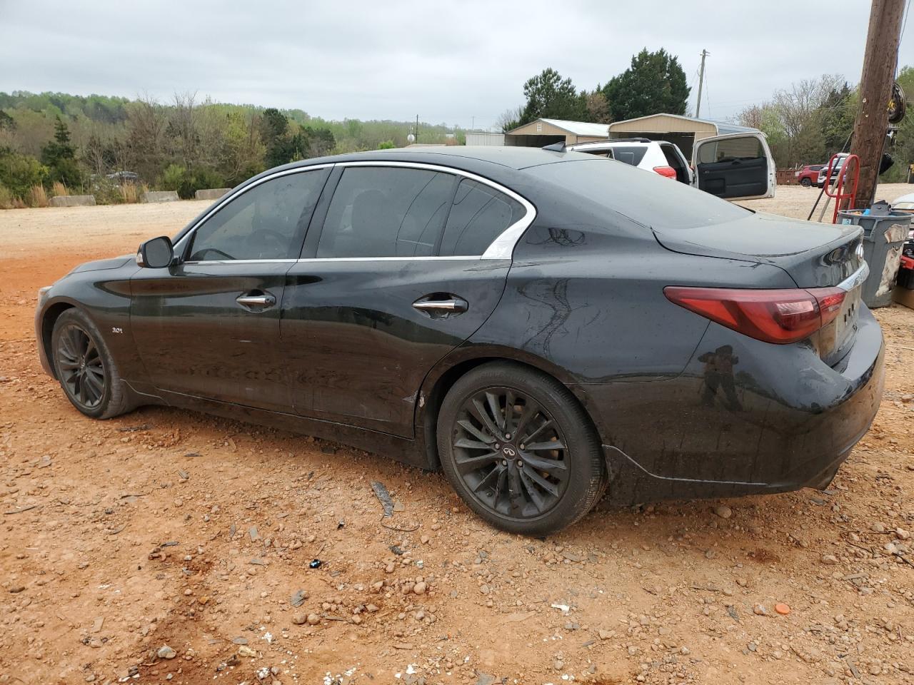 2018 INFINITI Q50 LUXE - Image 2