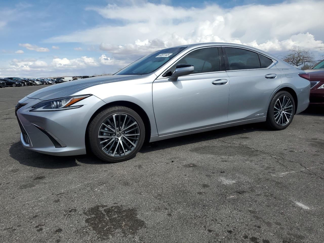 2022 LEXUS ES 300H BA
