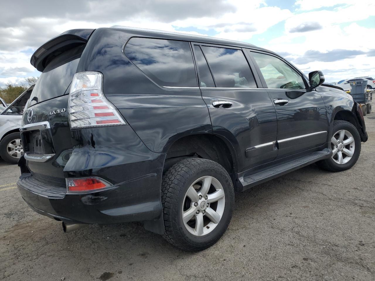 2017 LEXUS GX 460 - Image 3