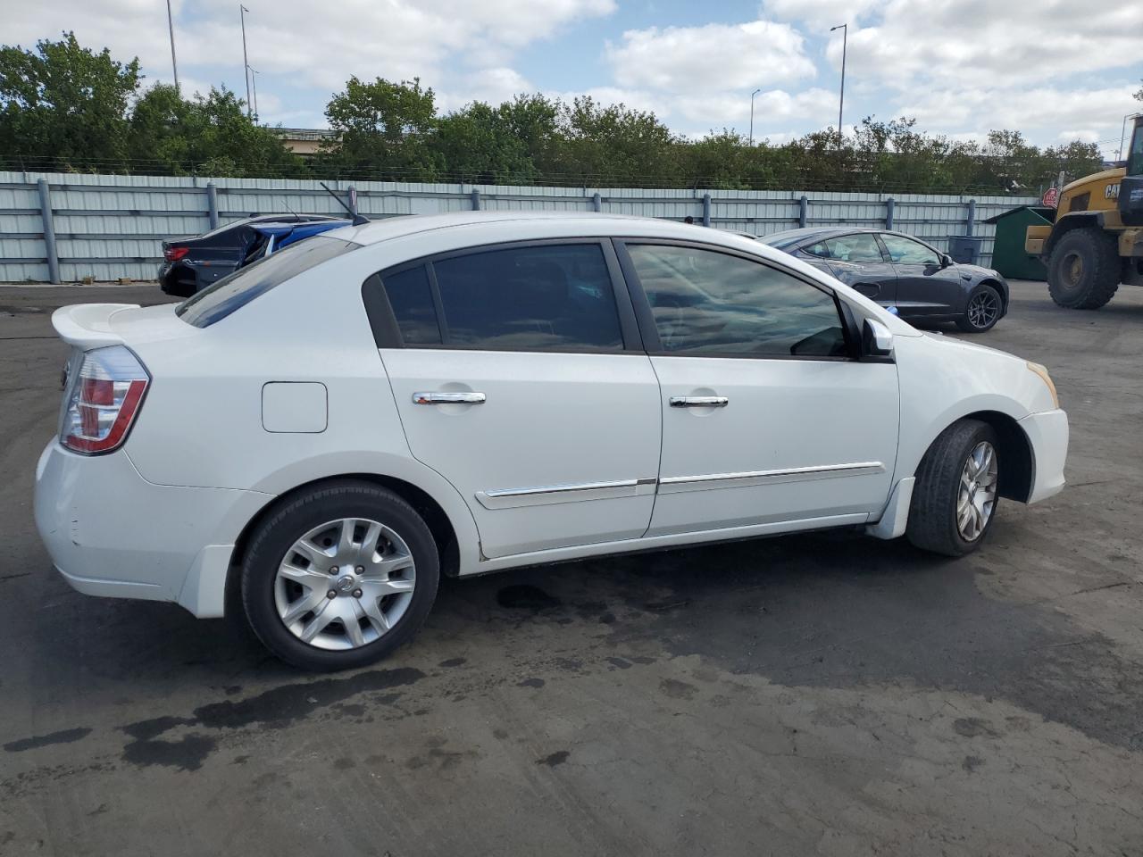 2012 NISSAN SENTRA 2.0 - Фото 3
