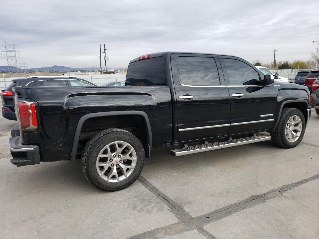 2017 GMC SIERRA K15 - Фото 3
