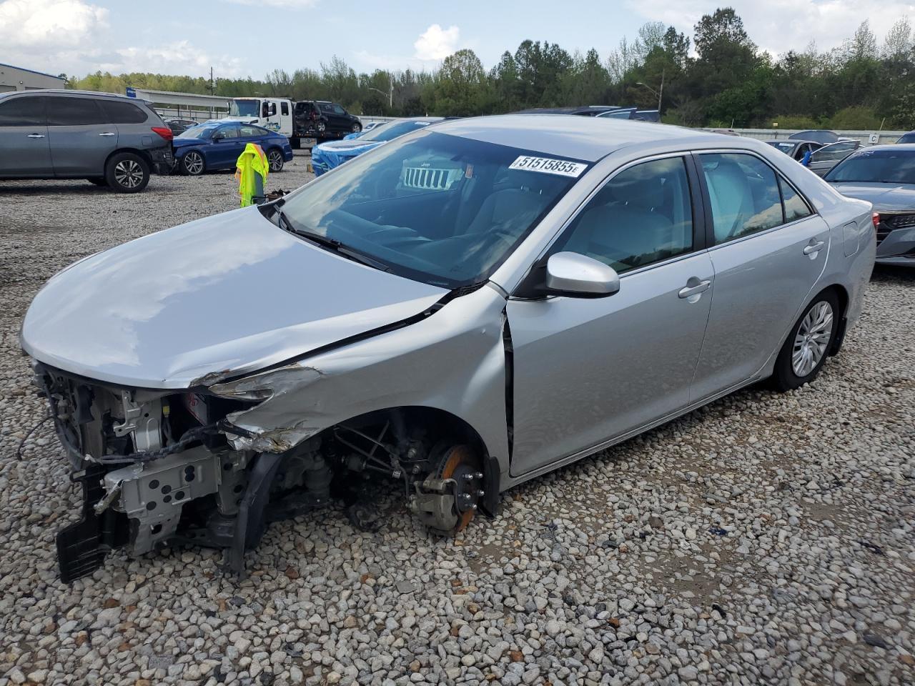 2014 TOYOTA CAMRY L