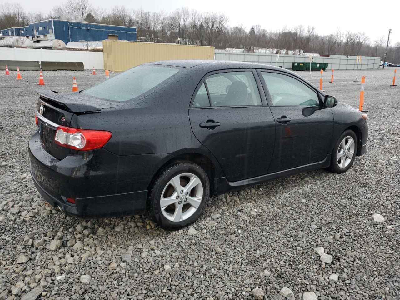 2013 TOYOTA COROLLA BA - Image 3