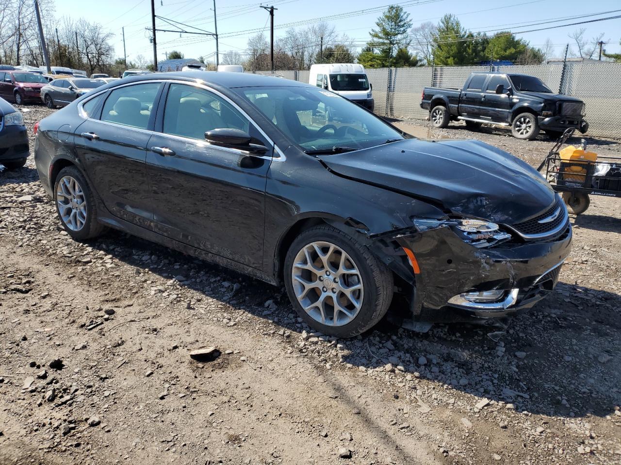 2015 CHRYSLER 200 C - Image 4