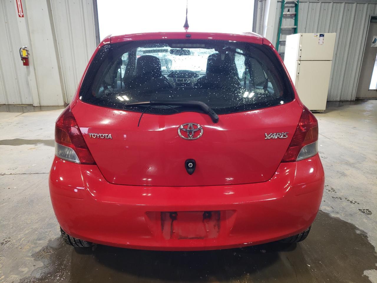 2011 TOYOTA YARIS - Фото 6