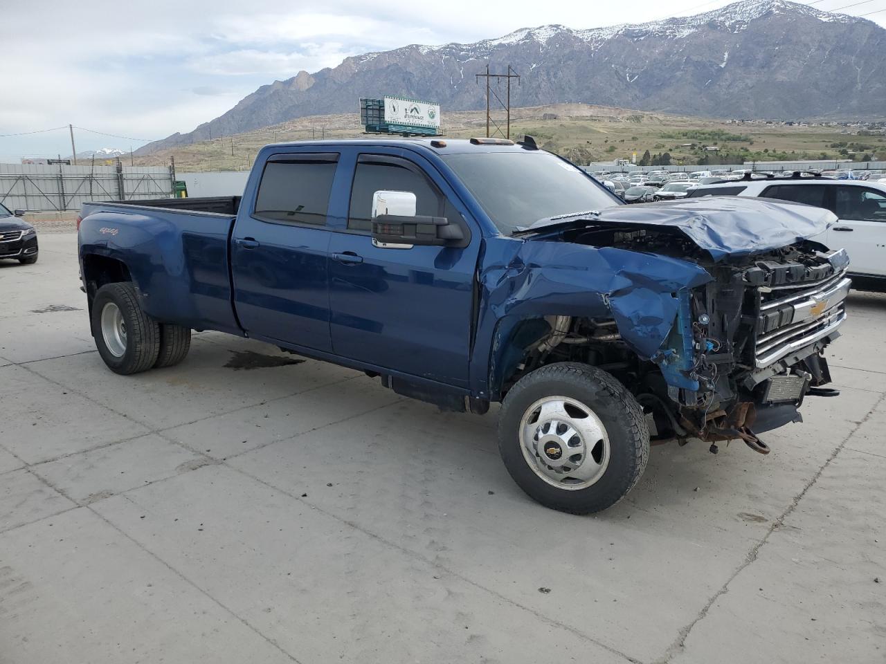 2016 CHEVROLET SILVERADO - Image 4