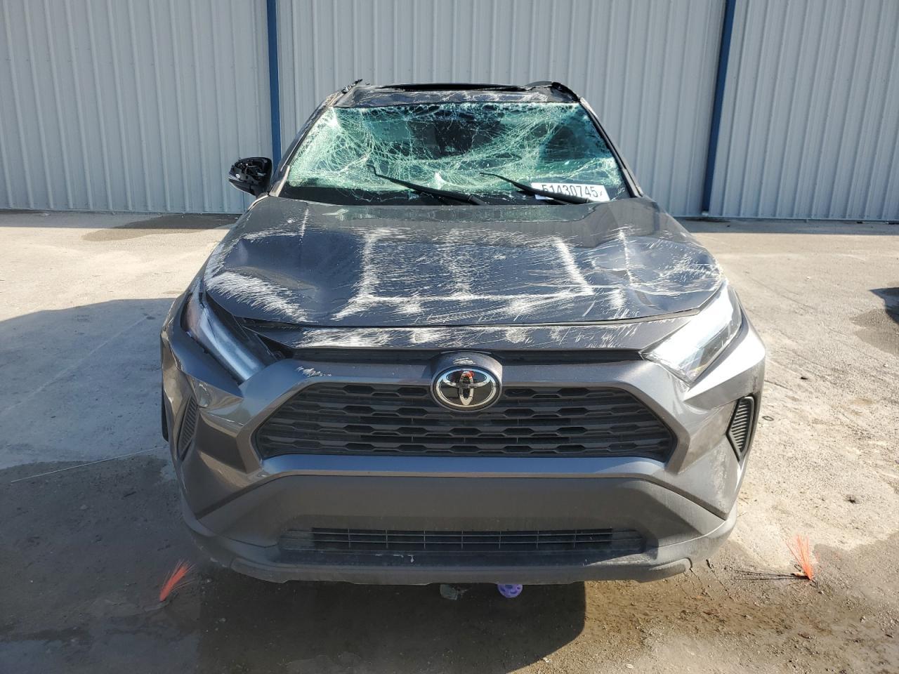 2022 TOYOTA RAV4 XLE - Image 5