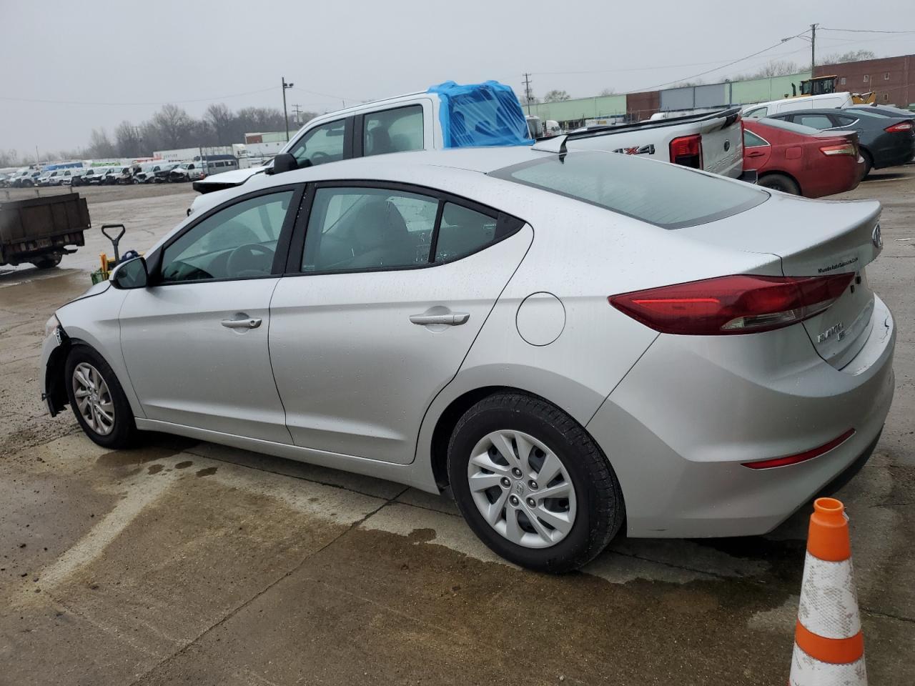 2017 HYUNDAI ELANTRA SE - Image 2