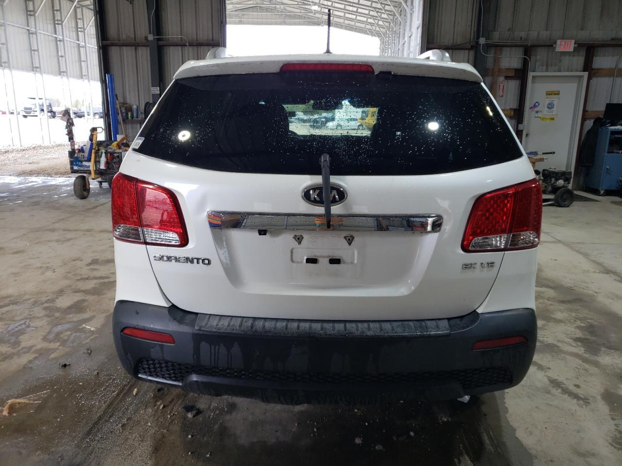 2012 KIA SORENTO EX - Фото 6