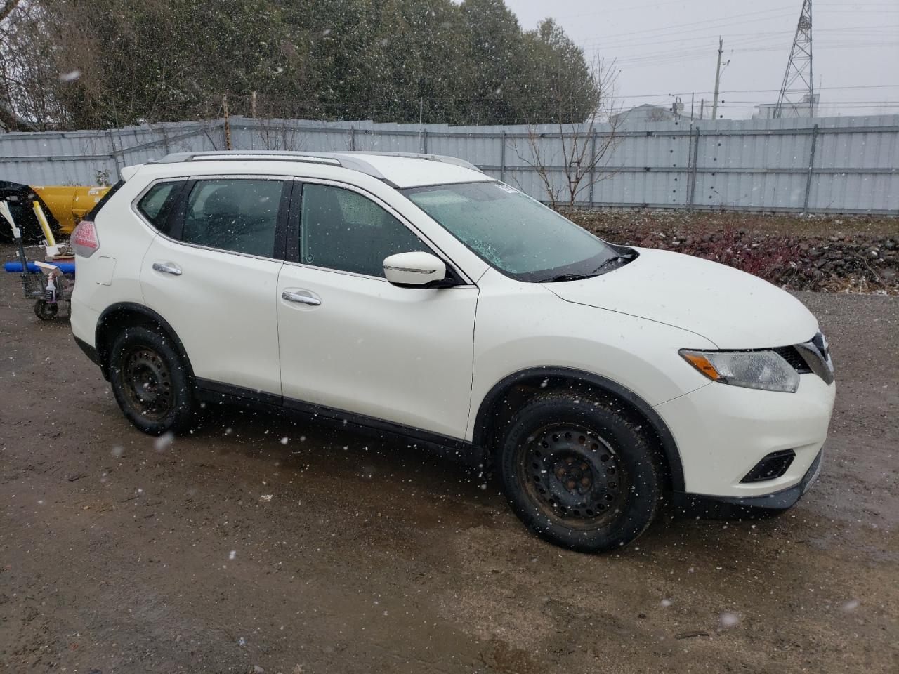 2015 NISSAN ROGUE S - Фото 4