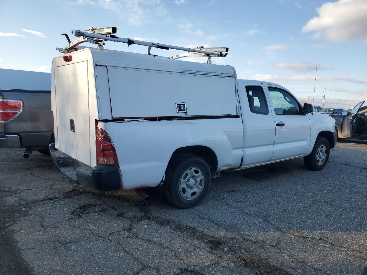 2015 TOYOTA TACOMA ACC - Image 3