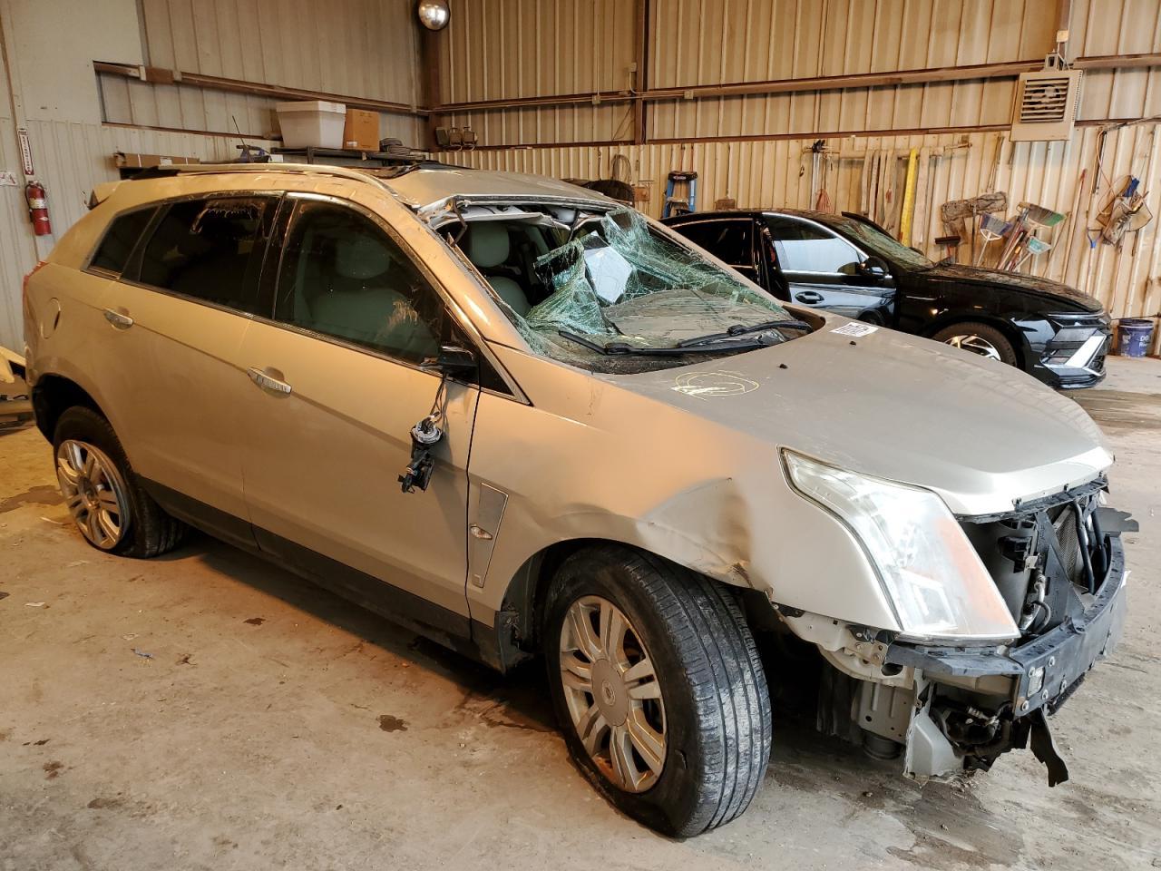2011 CADILLAC SRX LUXURY - Image 4