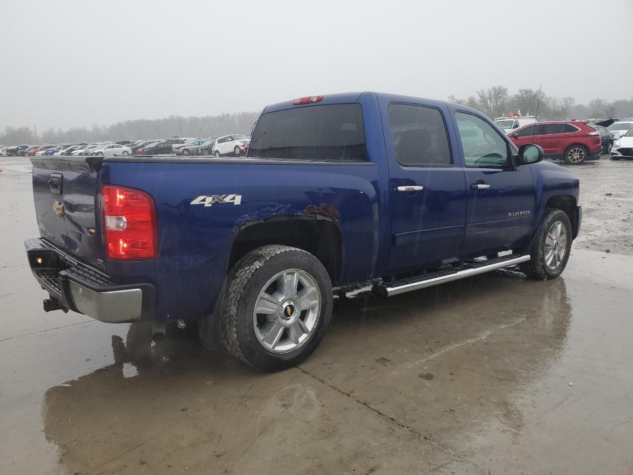 2013 CHEVROLET SILVERADO - Фото 3
