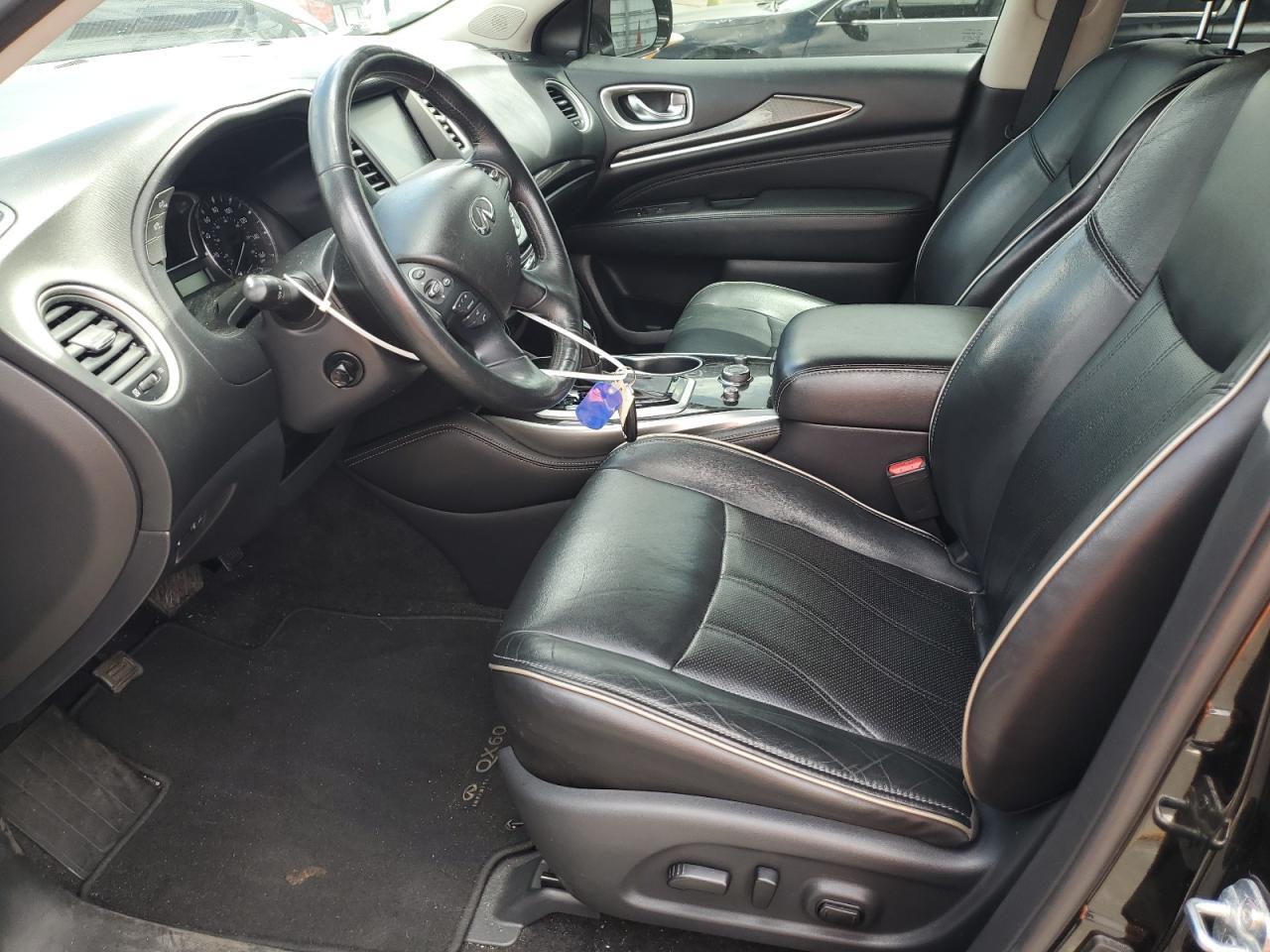 2017 INFINITI QX60 - Image 7