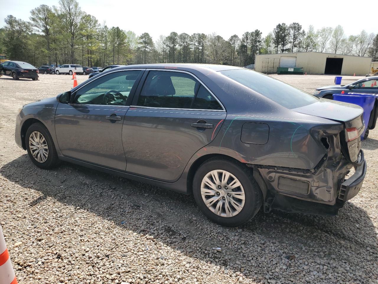 2014 TOYOTA CAMRY L - Image 2