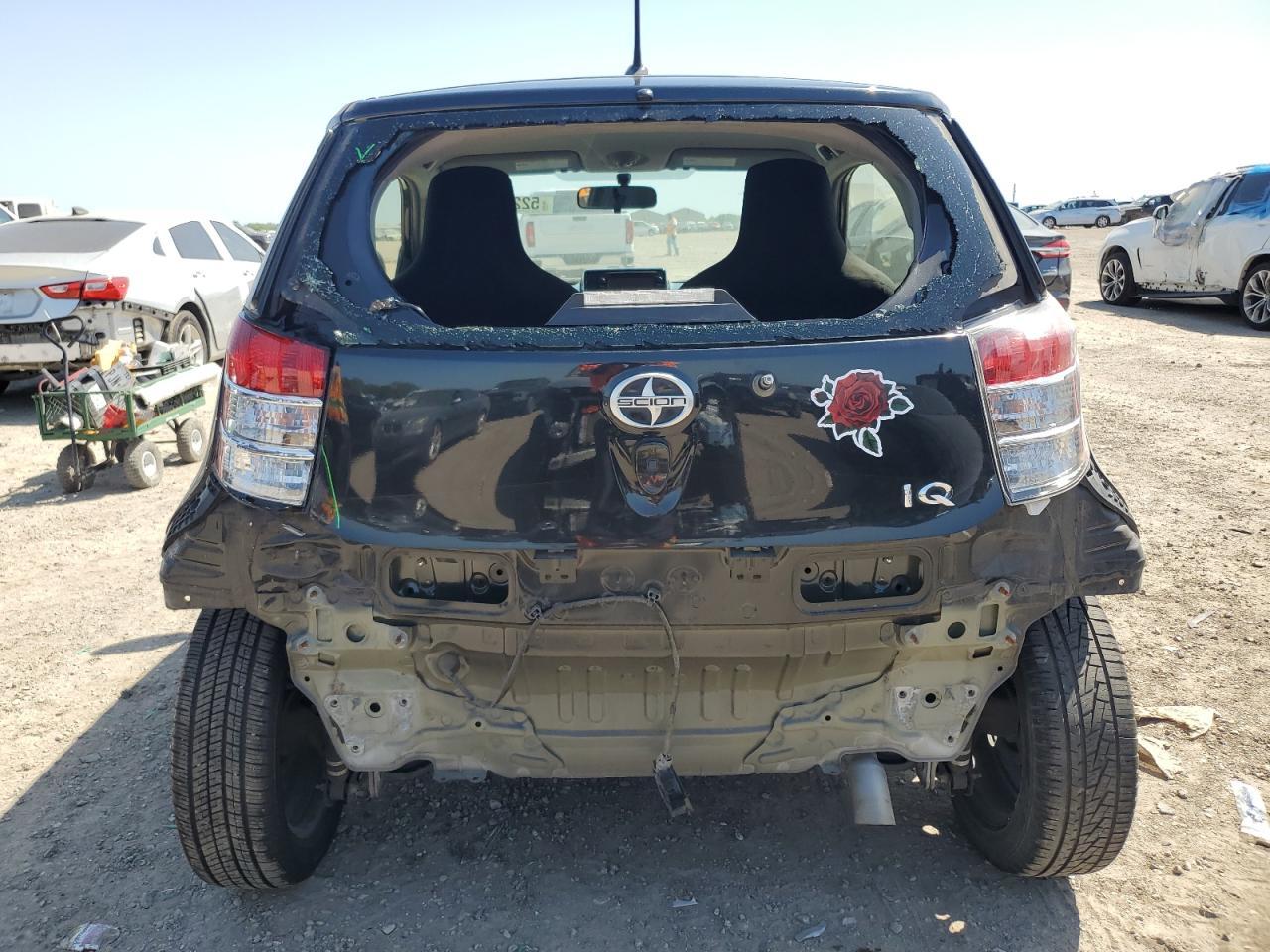 2014 TOYOTA SCION IQ - Фото 6