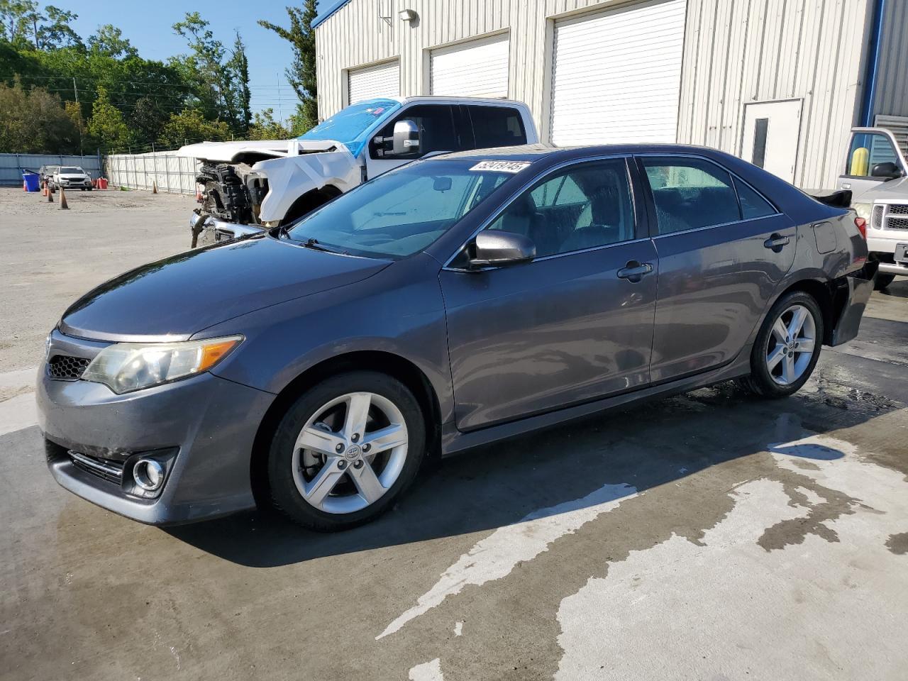 2014 TOYOTA CAMRY L