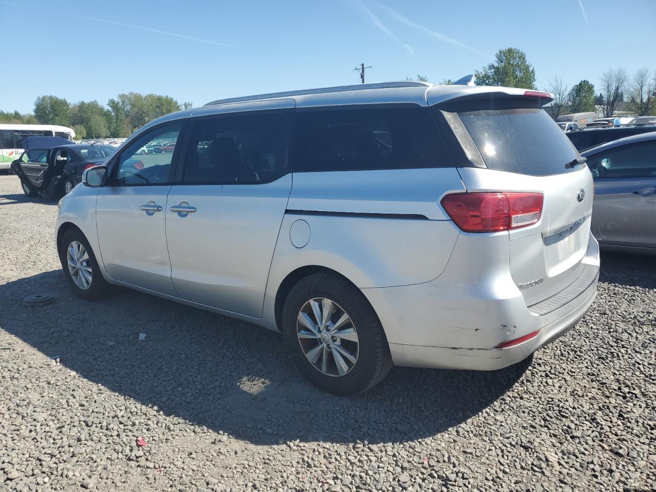 2016 KIA SEDONA LX - Image 2