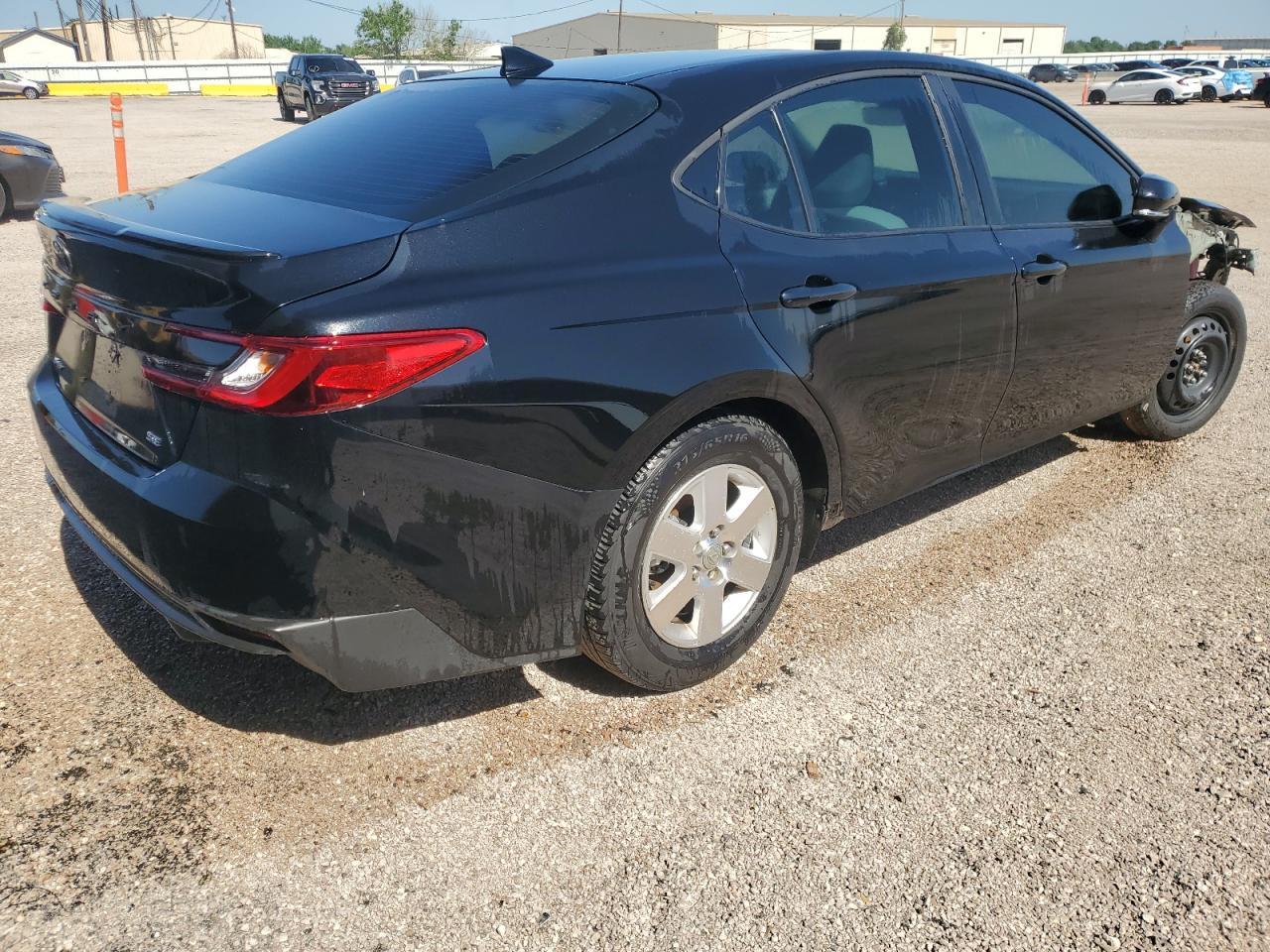 2025 TOYOTA CAMRY XSE - Фото 3