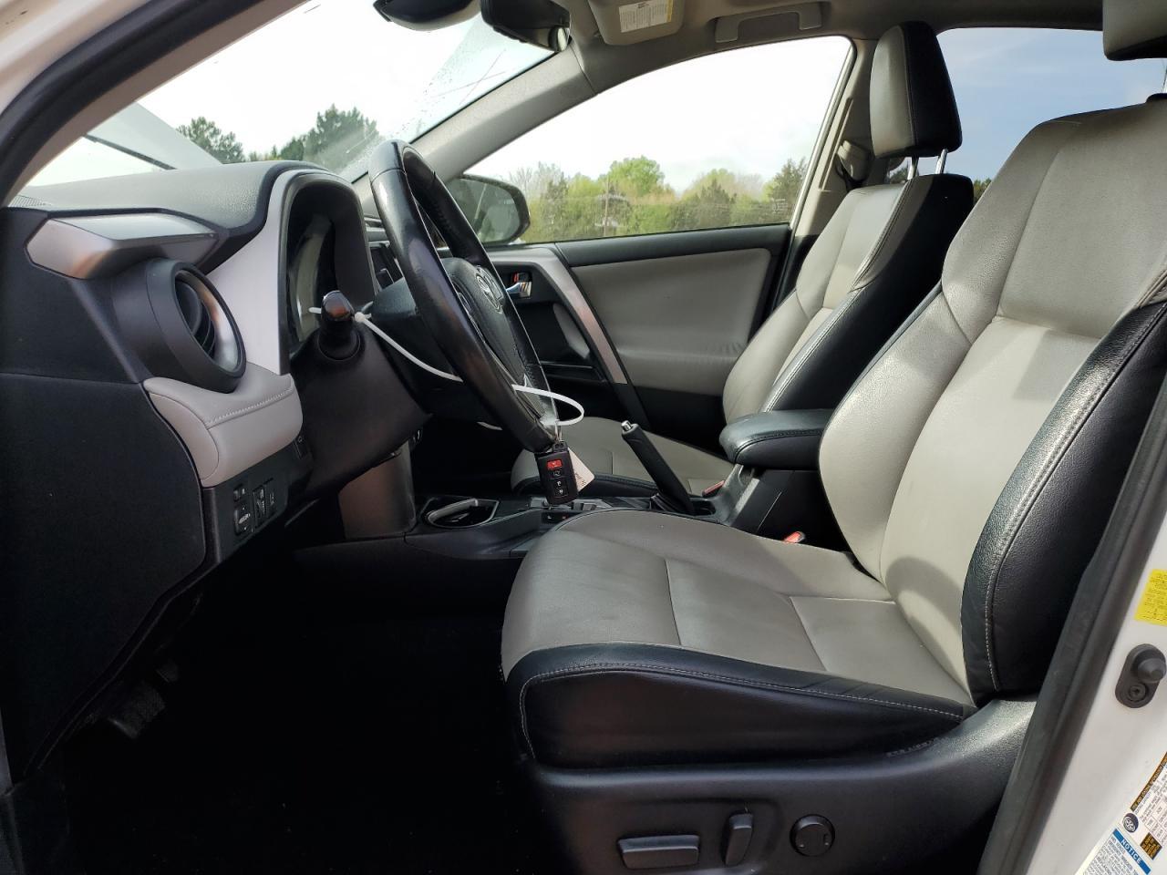 2017 TOYOTA RAV4 HV LI - Фото 7