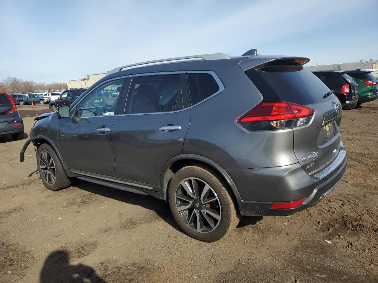 2017 NISSAN ROGUE S - Фото 2