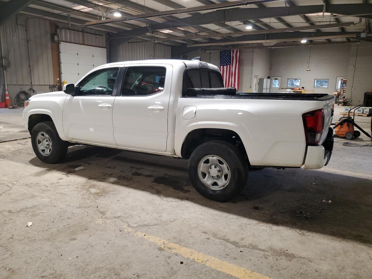 2023 TOYOTA TACOMA DOU - Фото 2