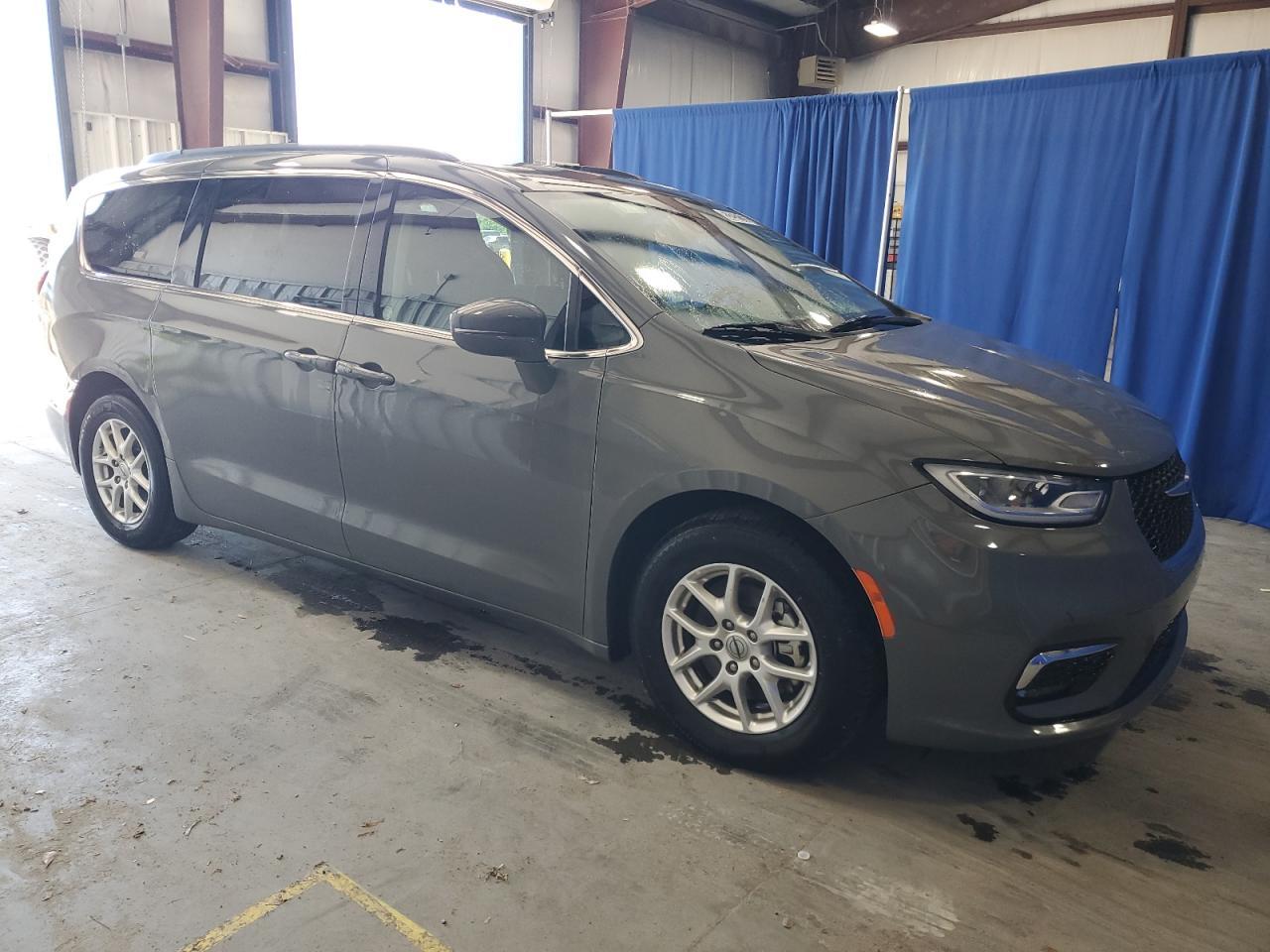2022 CHRYSLER PACIFICA T - Image 4
