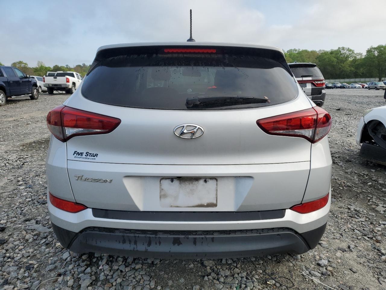 2016 HYUNDAI TUCSON SE - Фото 6