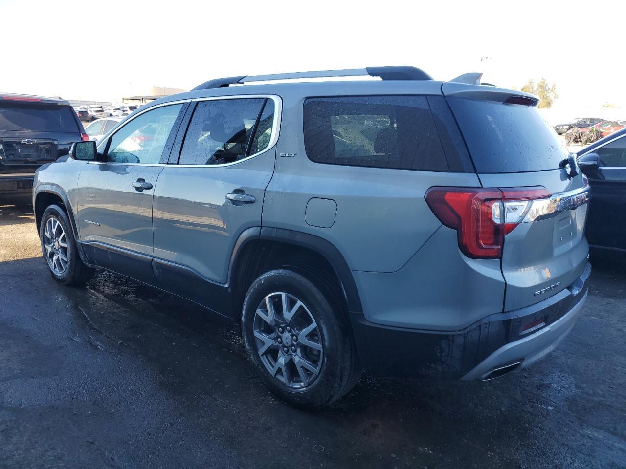 2023 GMC ACADIA SLT - Фото 2