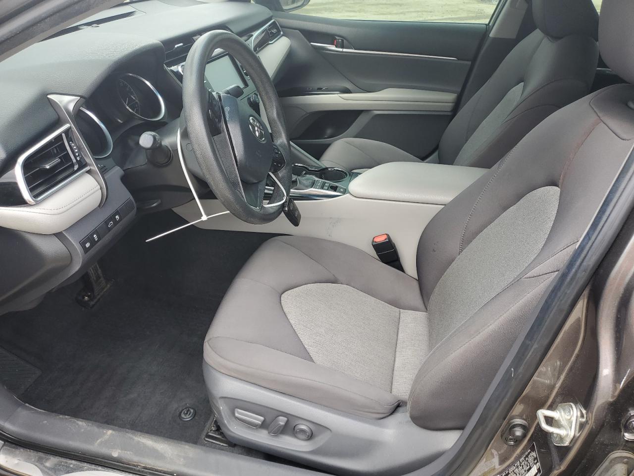 2018 TOYOTA CAMRY LE - Фото 7