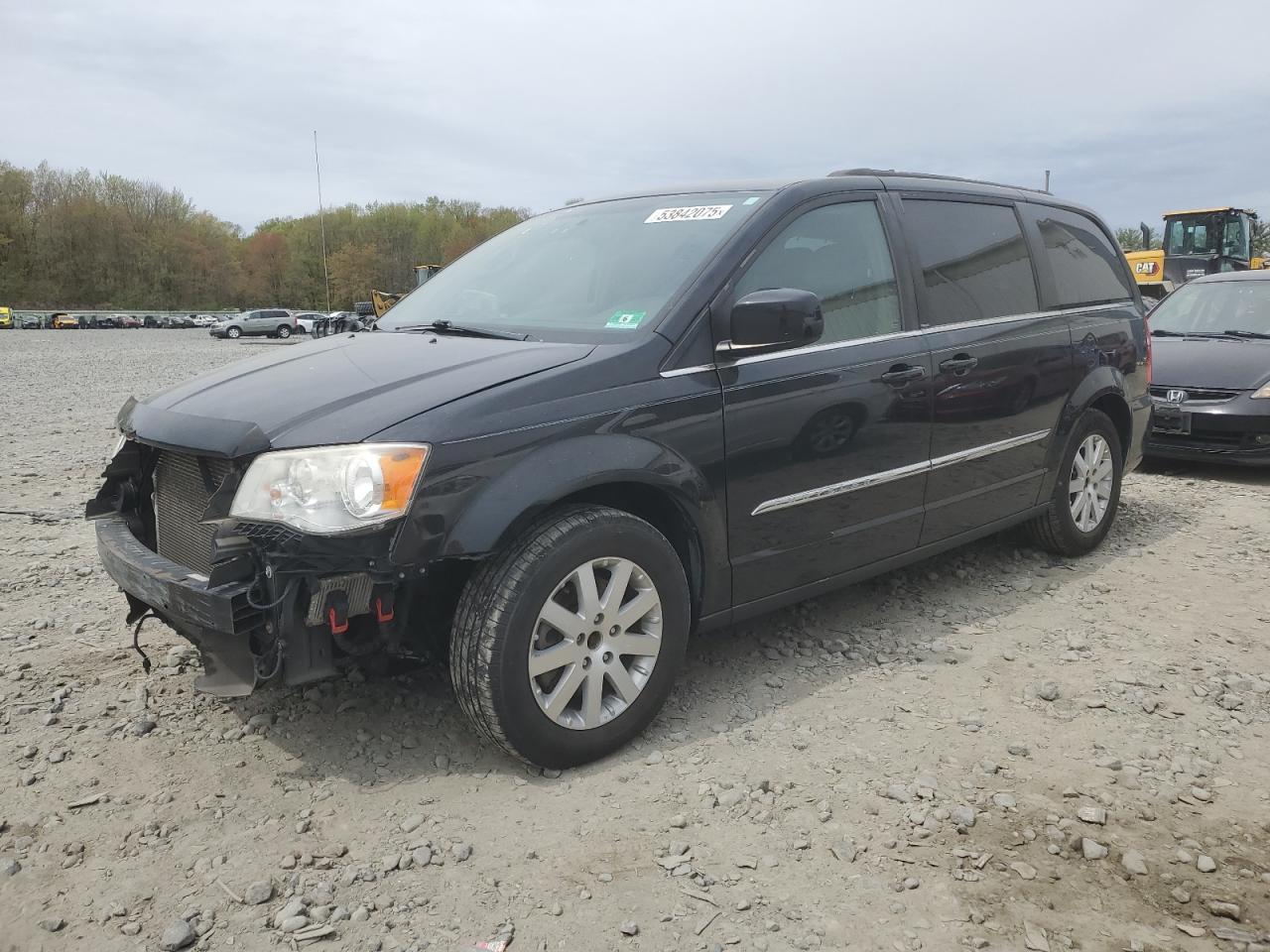2014 CHRYSLER TOWN & COU