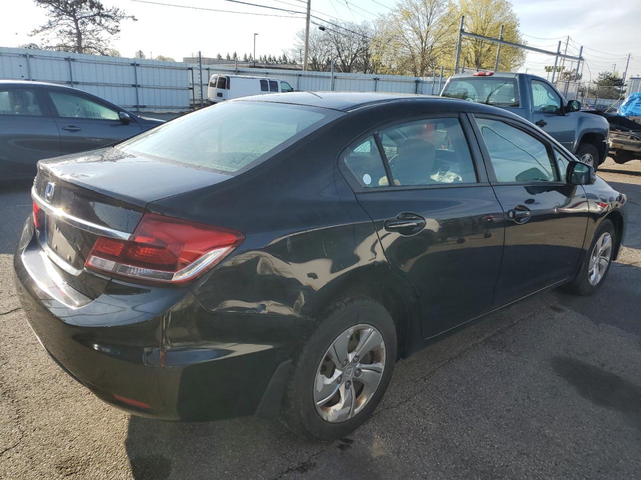 2013 HONDA CIVIC LX - Фото 3
