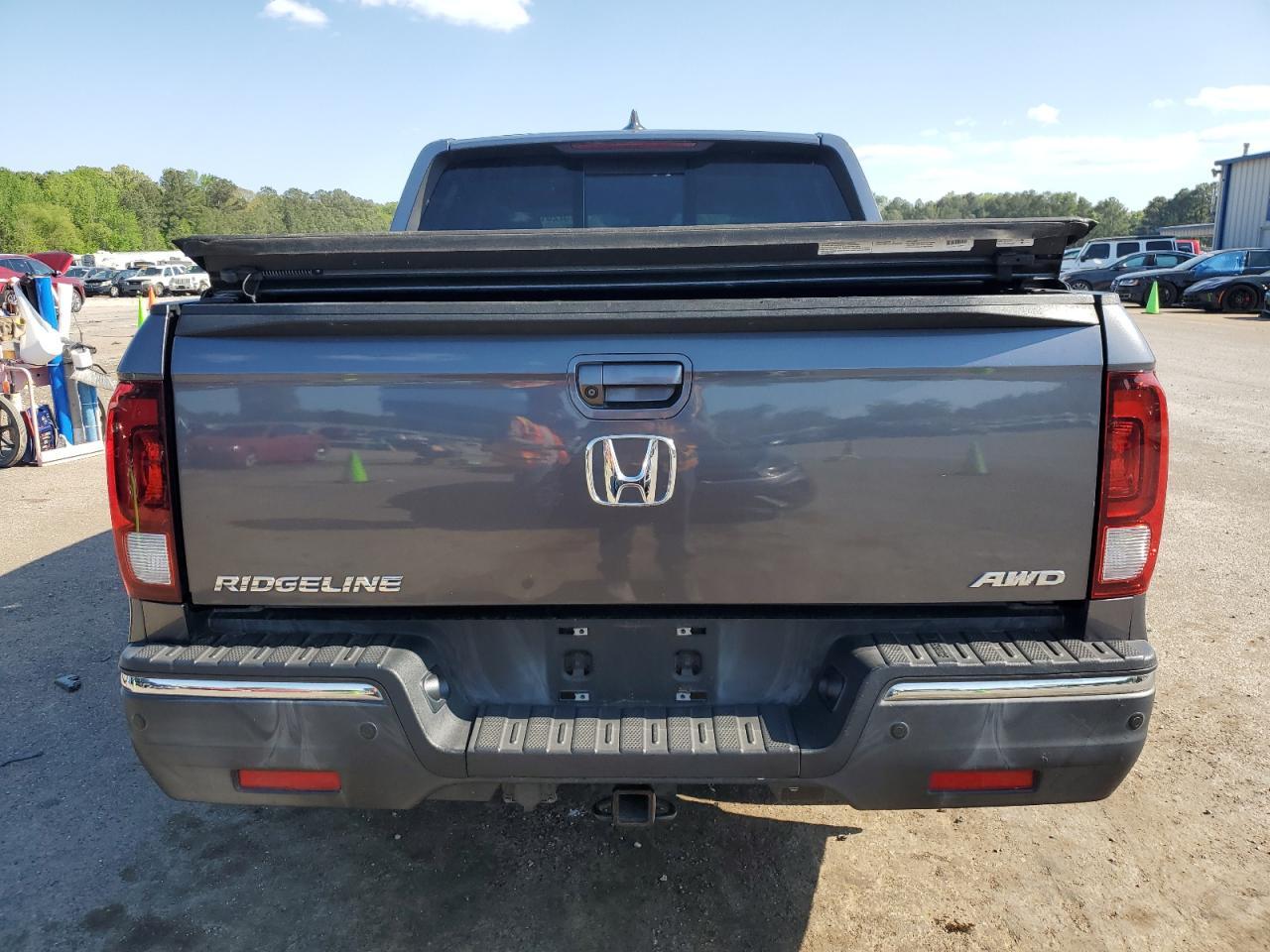 2017 HONDA RIDGELINE - Image 6