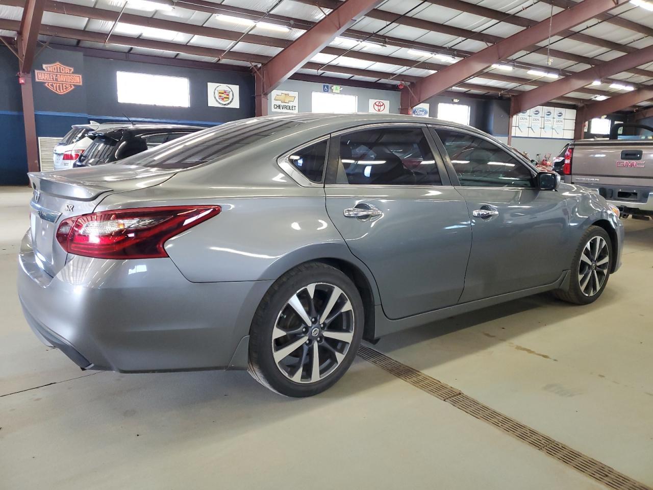2017 NISSAN ALTIMA 2.5 - Image 3