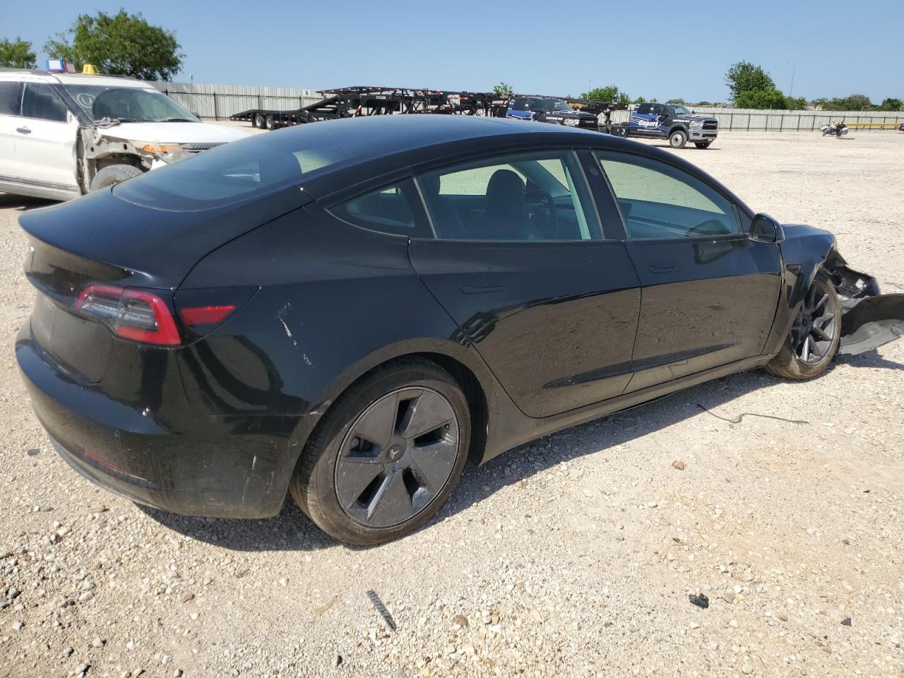 2021 TESLA MODEL 3 - Фото 3