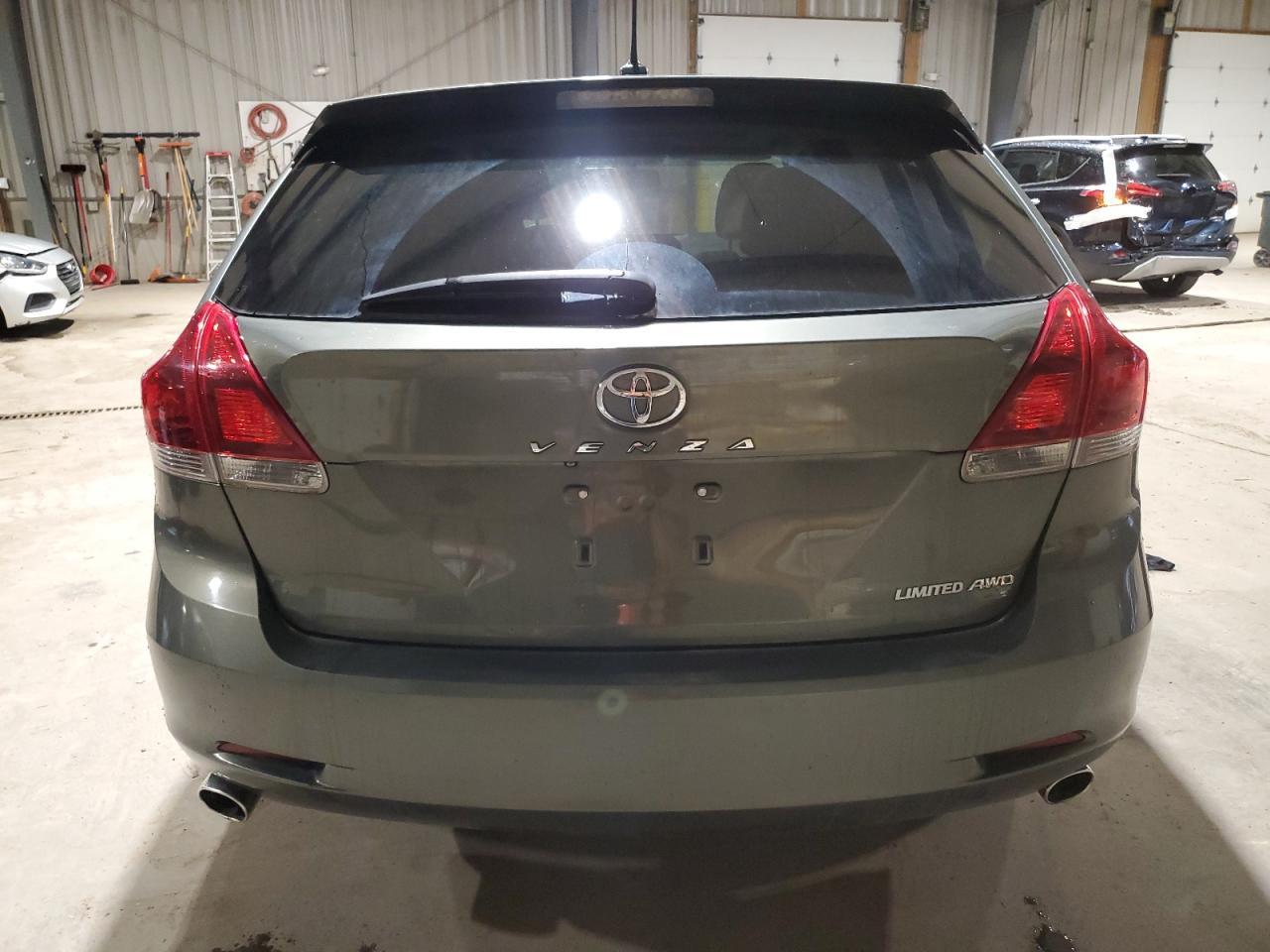 2013 TOYOTA VENZA LE - Фото 6