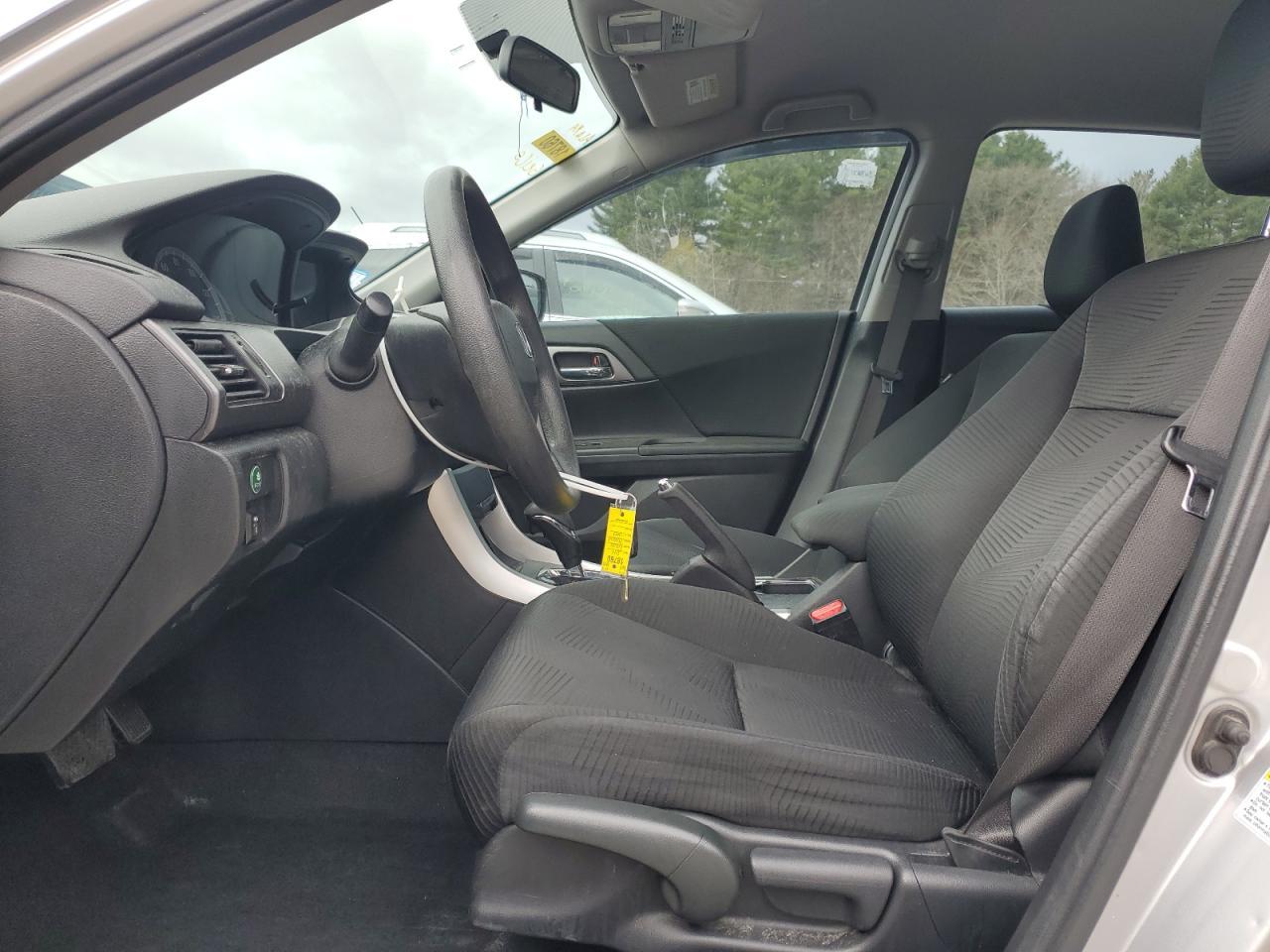 2014 HONDA ACCORD LX - Image 7