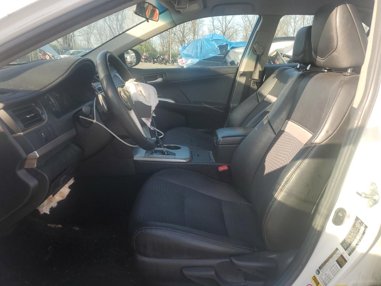 2014 TOYOTA CAMRY L - Image 7
