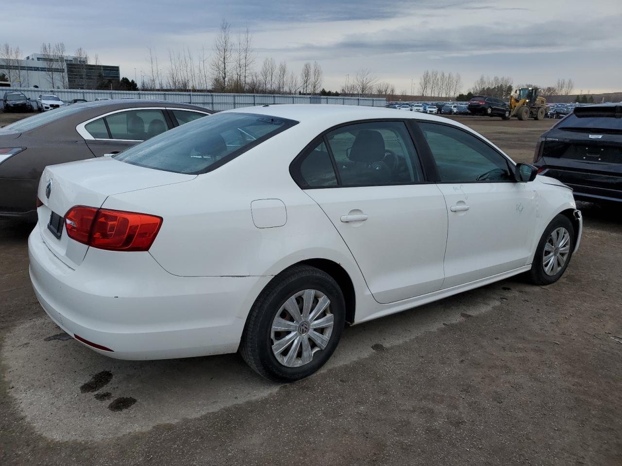 2013 VOLKSWAGEN JETTA BASE - Image 3